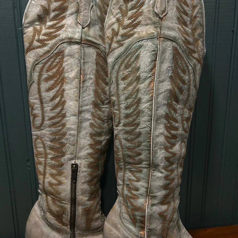 Corral Women's Embroidered Over-the-Knee Boots in Light Gray and Tan